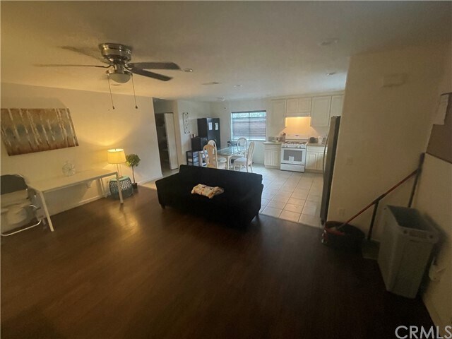 Foto del edificio - 4340 Witt St
