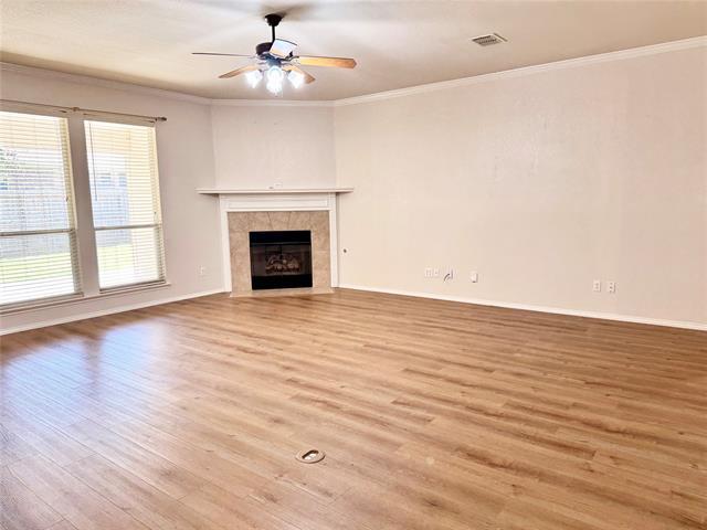 Foto del edificio - 716 Park Ridge Dr