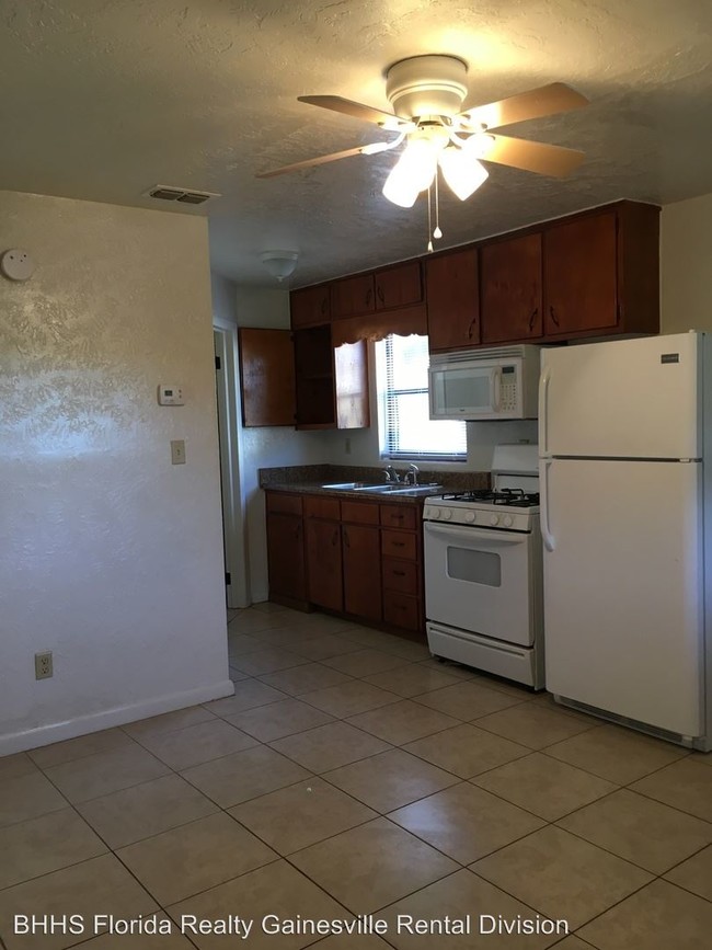 Foto del edificio - 1406 SW 18th Pl