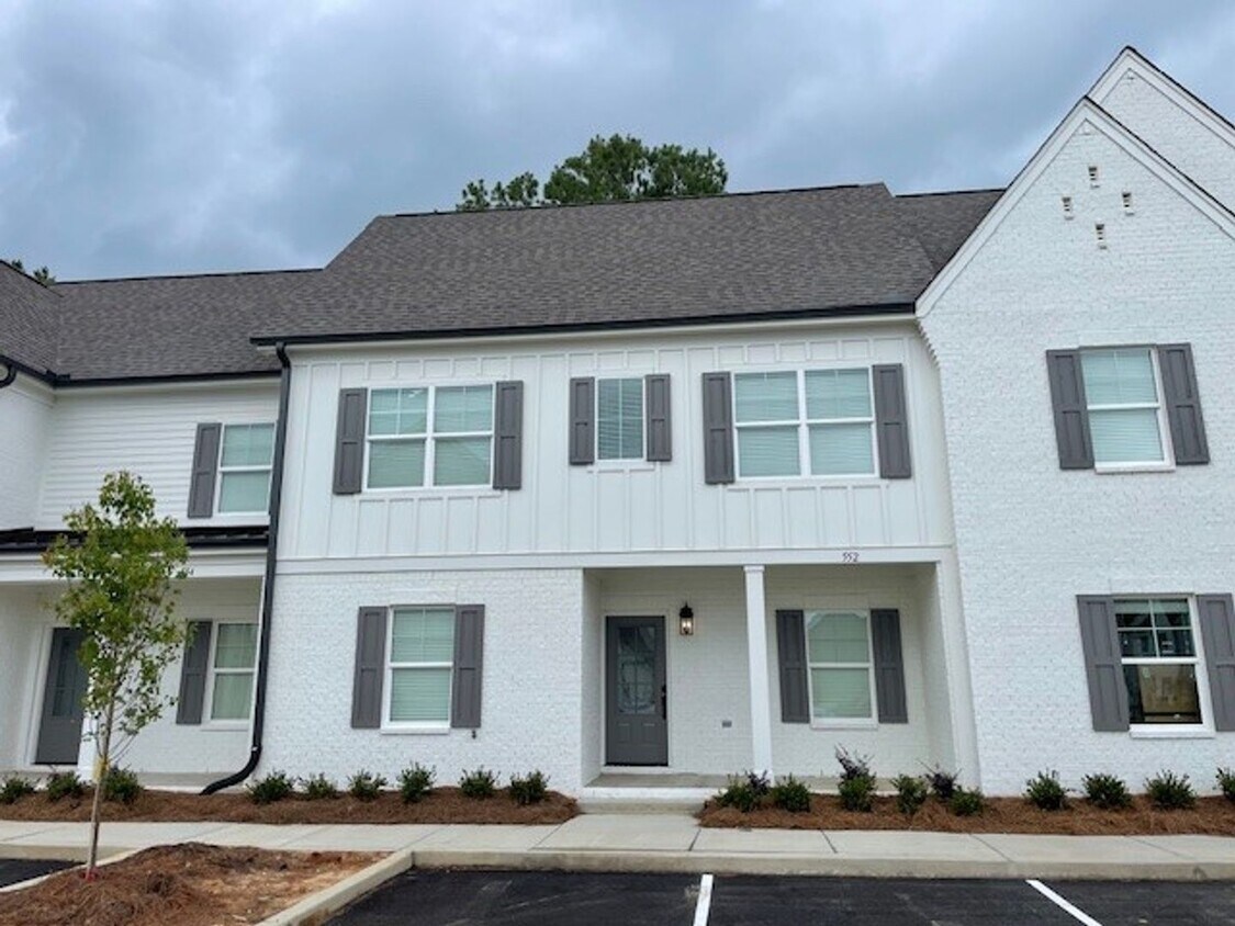 552 Meadow Ln, Oxford, MS 38655 Townhome Rentals in Oxford MS