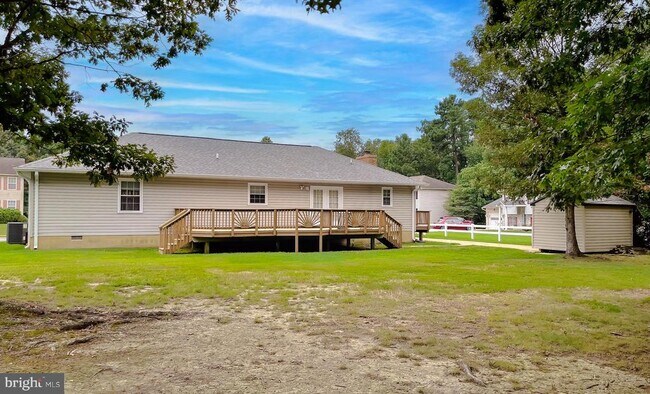 Building Photo - 109 Morris Dr