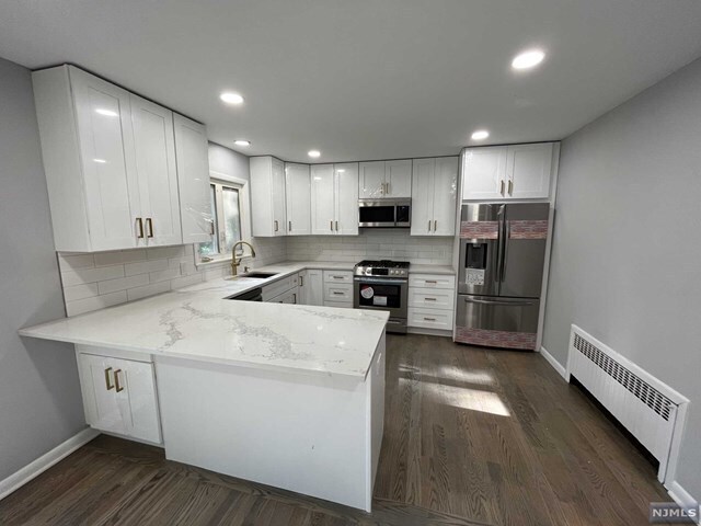 Foto del edificio - 58 Poplar St