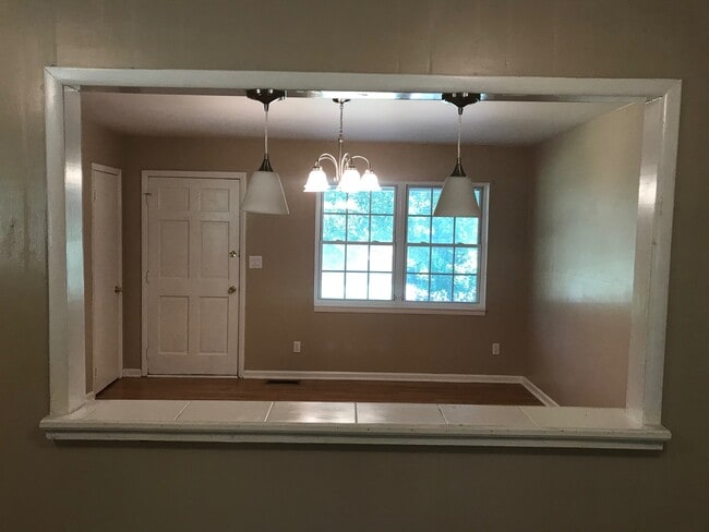 Foto del edificio - 330 Monte Vista Rd