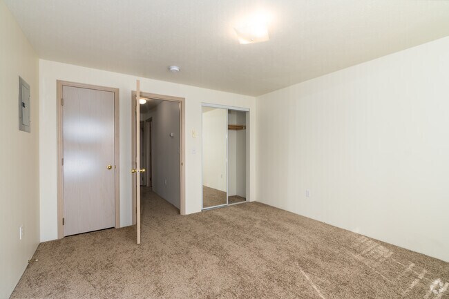 1HAB, 1BA - 780 ft² - Habitación - Rock Creek