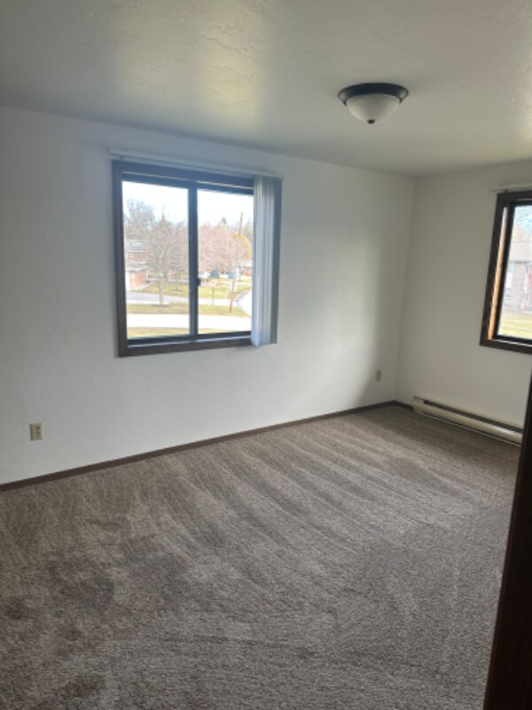 1051 morraine Unit 5, Ashwaubenon, WI 54304 Room for Rent in