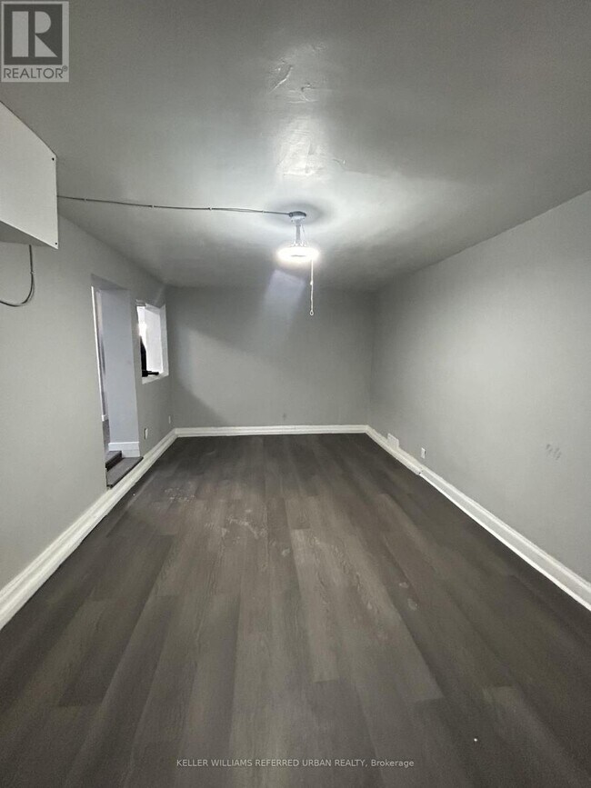 Photo du bâtiment - 10140 Yonge St