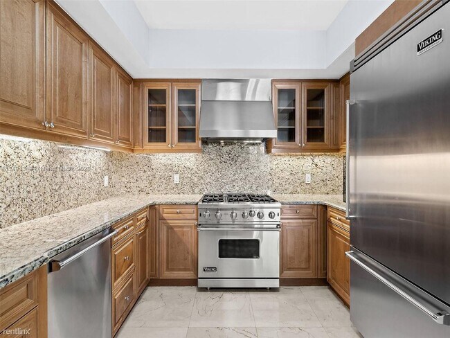 Foto del edificio - 2 br, 2.5 bath House - 1414 SE 12th St Uni...