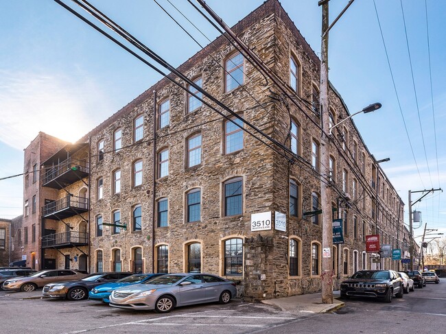 Building Photo - Scotts Mills