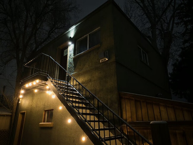 Building Photo - 308 N Foote Ave