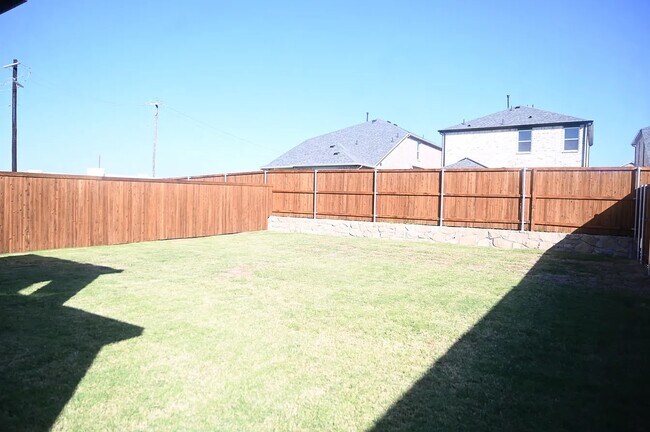 Building Photo - 1012 Portina Dr
