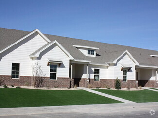 Building Photo - 6704 Pontiac Ave