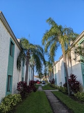 Building Photo - 11538 7th Ln N