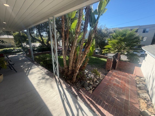 Foto del edificio - 3645 Monon St