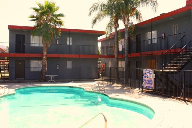 Foto del edificio - Mountain Avenue Apartments