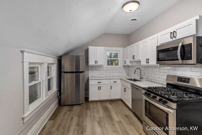 Foto del edificio - 640 Prospect Ave SE