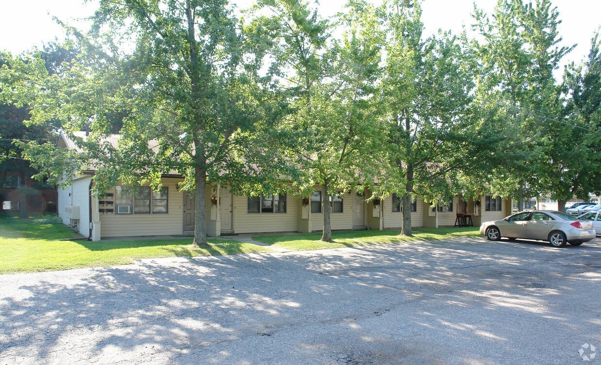 Building Photo - Sturgis Crossings