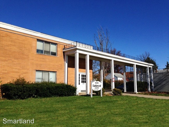 Building Photo - 14901 Turney Rd