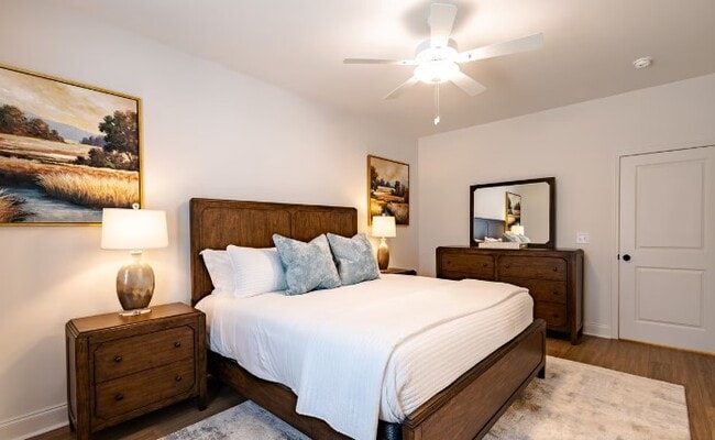 Photo - 406 N Donahue Dr Apartments