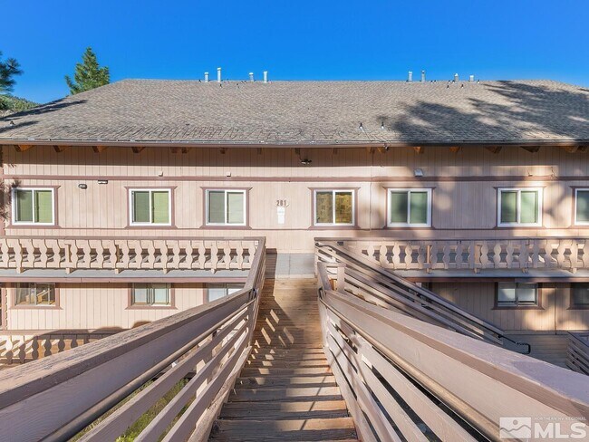 Foto del edificio - 261 Quaking Aspen Ln
