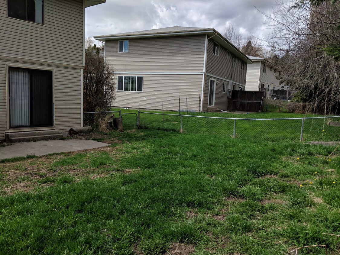 Building Photo - 1540 Turner Ave
