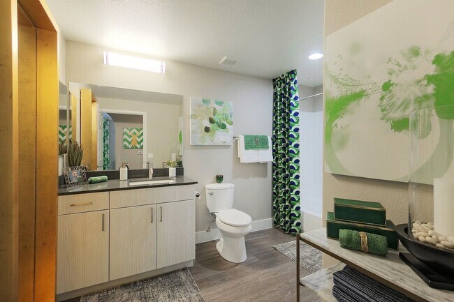 Interior Photo - Enclave at Arrowhead