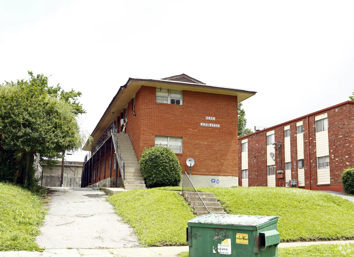 Foto del edificio - 1616 Monroe Ave
