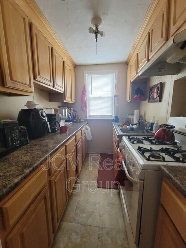 Photo - 508 Palmer St