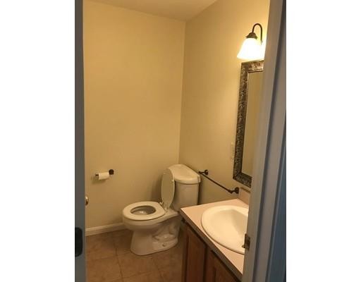 Building Photo - 57 Arrowwood Dr
