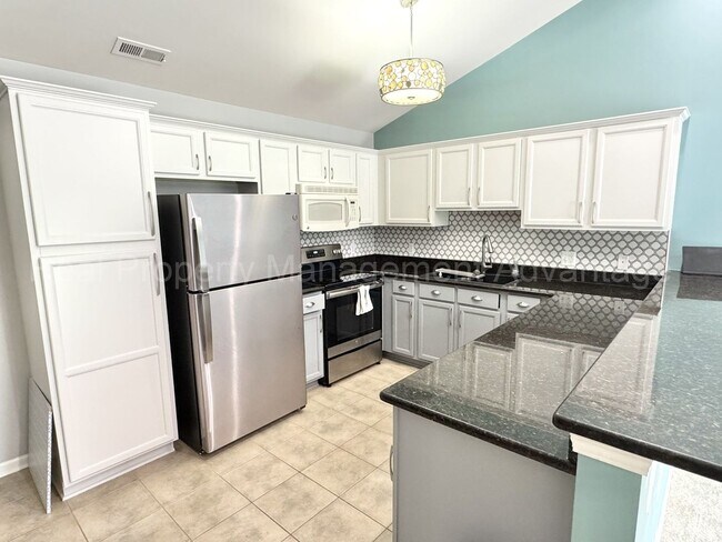 Foto del edificio - 11337 N Woods Dr