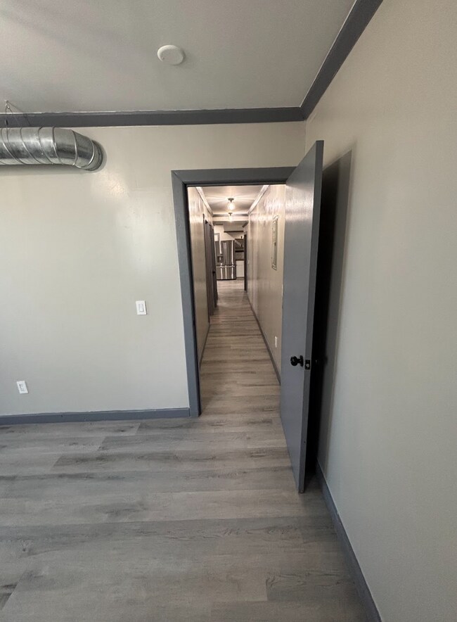 Building Photo - Soldoris