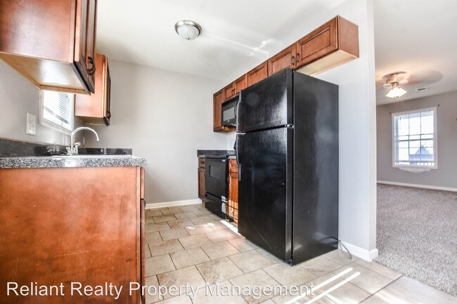 Building Photo - 306 Rowand Ct