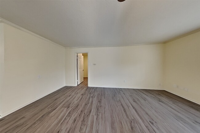 Building Photo - 7514 Dogwood Falls Rd