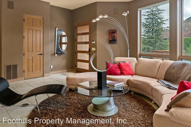 Foto del edificio - 4 br, 3.5 bath House - 212 Calle Diamante