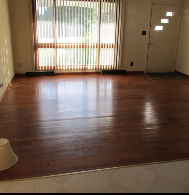 Building Photo - 3122 IN-26