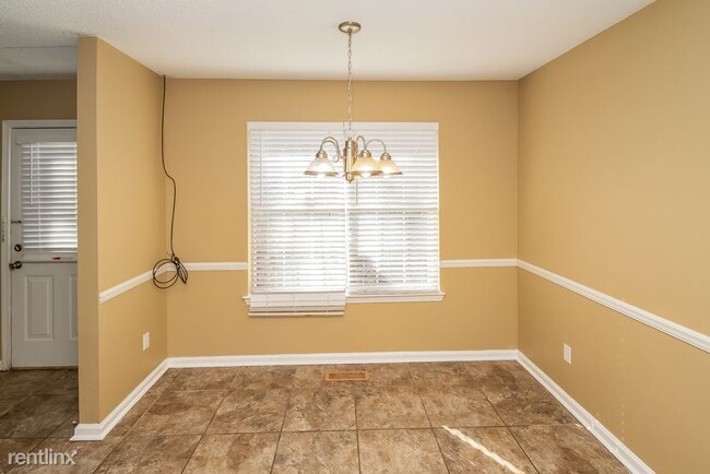Foto del edificio - 3 br, 2 bath House - 945 9th St