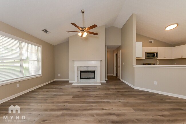 Foto del edificio - 130 Wynfield Dr