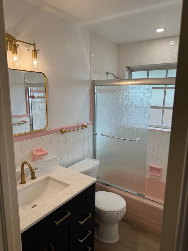 Foto del edificio - 371 SE 10th St