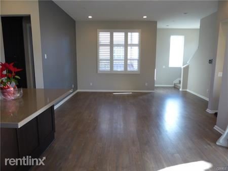 Building Photo - 3 br, 3 bath House - 112 Strawberry Grv