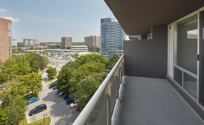 Photo du bâtiment - Richmond Hill Apartments