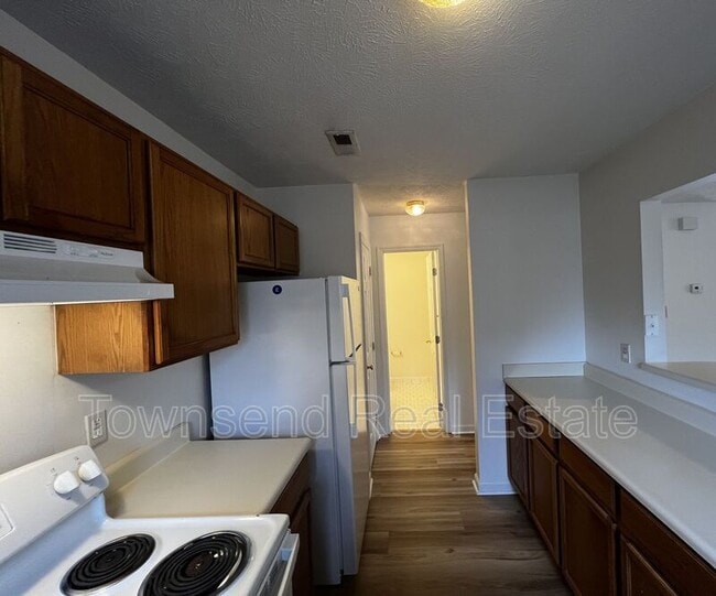 Foto del edificio - 1036 Ancestry Dr