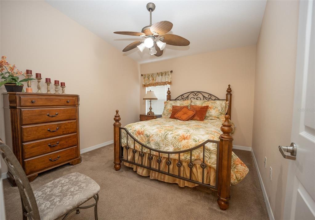 Foto del edificio - 5168 Harbour Dr