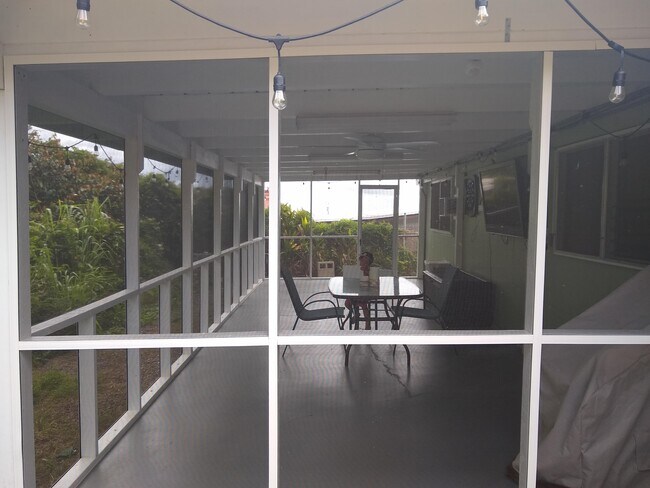 Enclosed patio. - 2277 Aumakua St