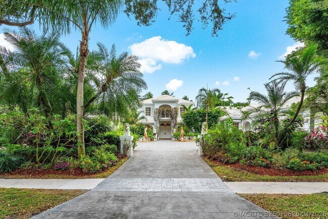 Foto del edificio - 2540 Fairway Island Dr