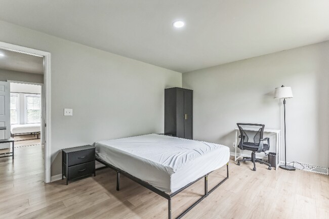 Foto del edificio - 2265 Wildwood Dr