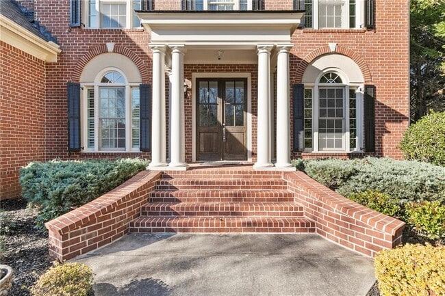 Foto del edificio - 7665 Ledgewood Way