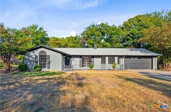Building Photo - 1708 S Ann Blvd