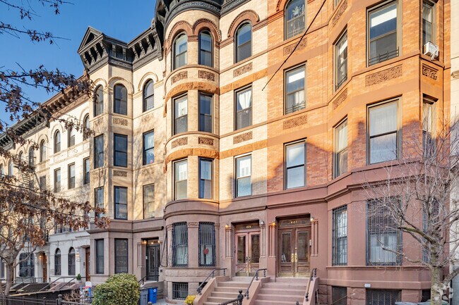 Foto del edificio - 425 3rd St