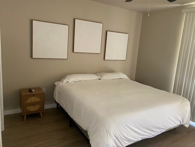 Bedroom - 4925 E DESERT COVE Ave