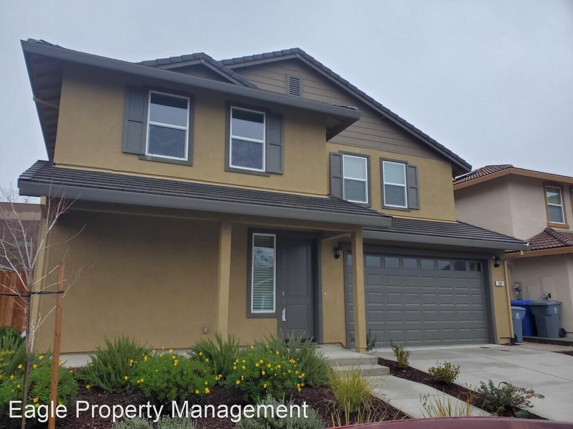 5 br, 4 bath House 590 Willow Ridge Ct. House for Rent in Folsom