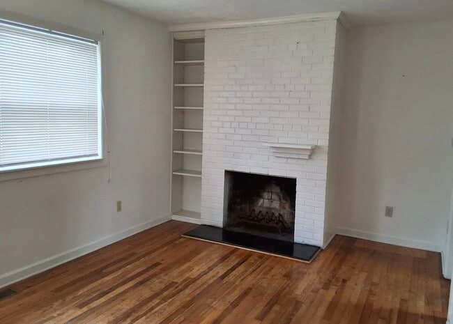 Building Photo - 307 Florida Ave